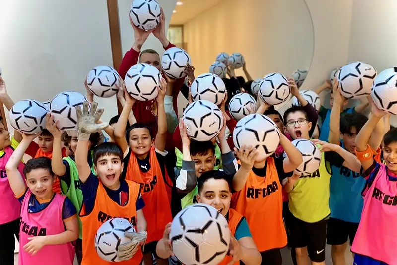 Adil Akka Foundation - ballen